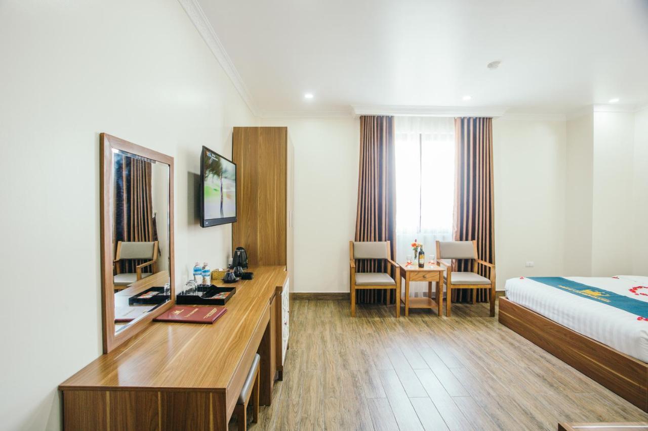 White Crown Hotel Халонг Екстер'єр фото